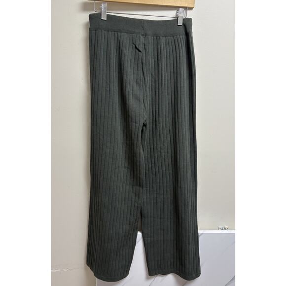 Women’s Size Medium Boutique Clothing Bundle 9 Piece Trendy Fall Winter - Picture 4 of 16